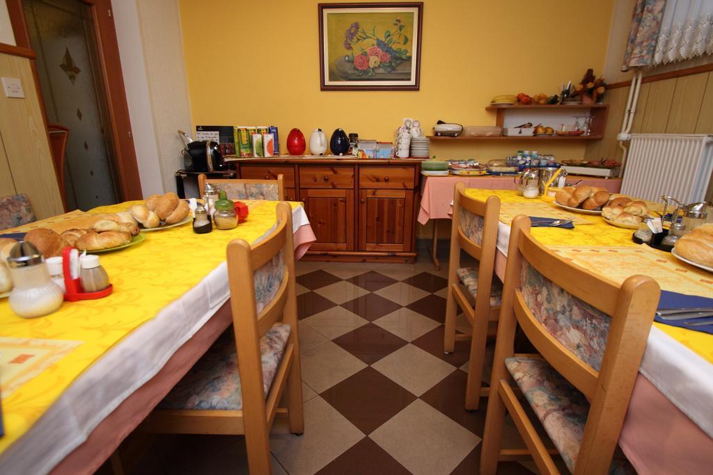 Bed & Breakfast & Jana Cerklje na Gorenjskem