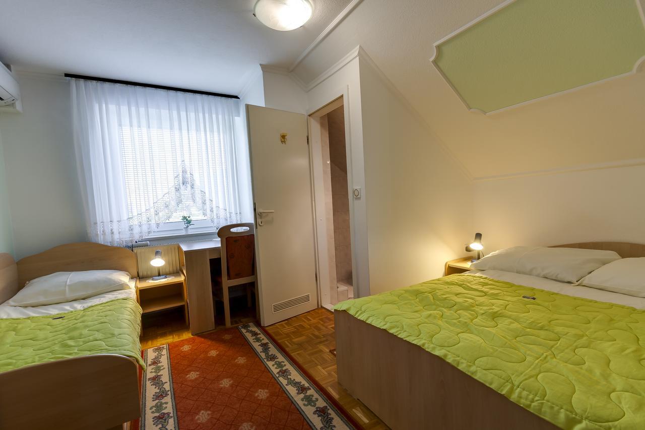 Bed & Breakfast & Jana 3*