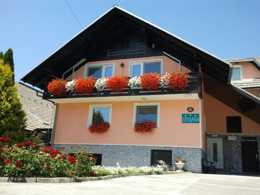 & Jana Bed & Breakfast 3*